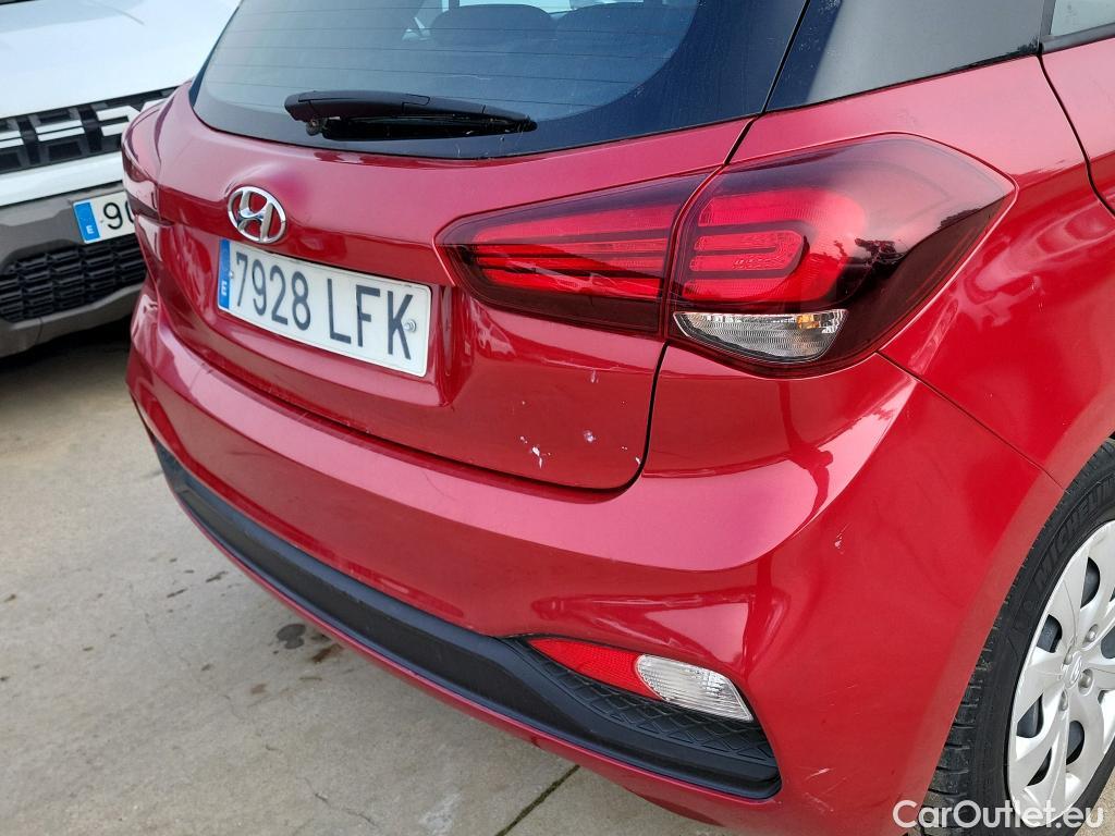  Hyundai  i20 HYUNDAI  / 2018 / 5P / berlina con portón 1.0 TGDI 74kW (100CV) Essence LE(SP)(SL) #18