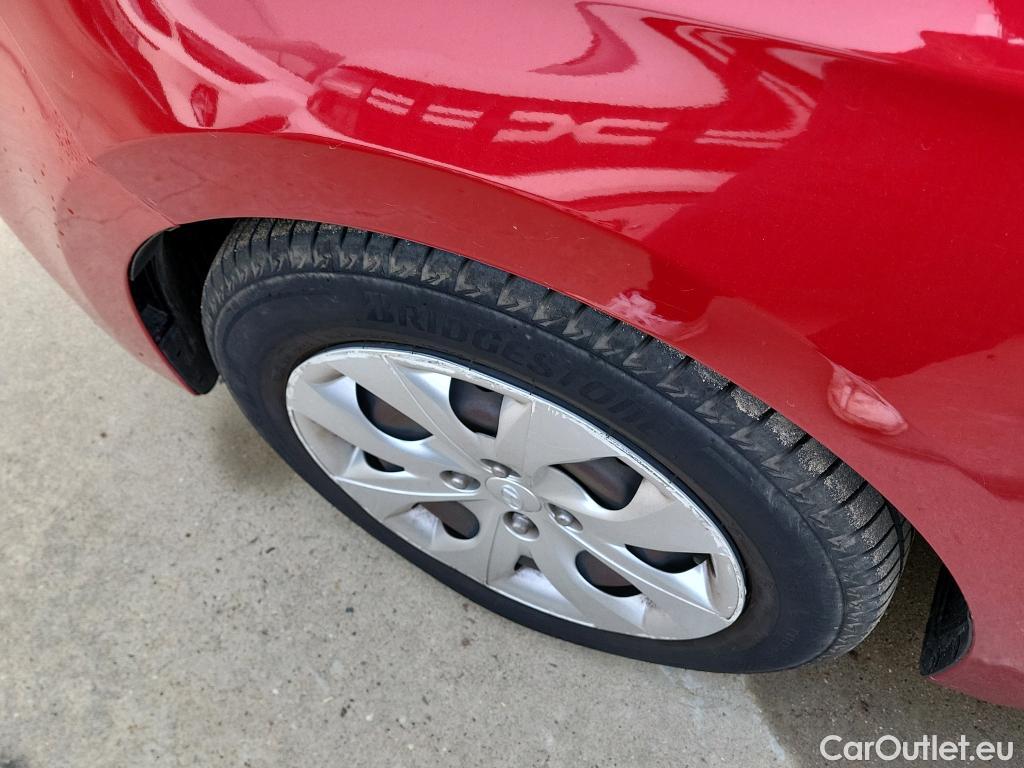  Hyundai  i20 HYUNDAI  / 2018 / 5P / berlina con portón 1.0 TGDI 74kW (100CV) Essence LE(SP)(SL) #22