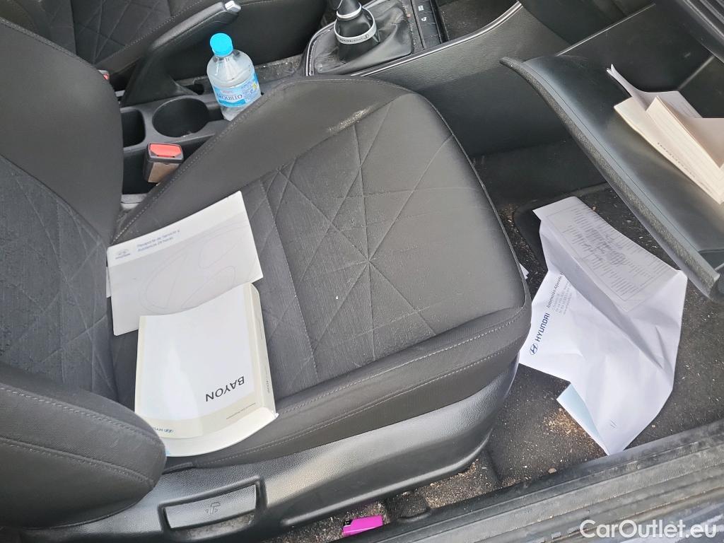  Hyundai  Bayon HYUNDAI  / 2021 / 5P / todoterreno 1.0 TGDI 74kW (100CV) Maxx #36