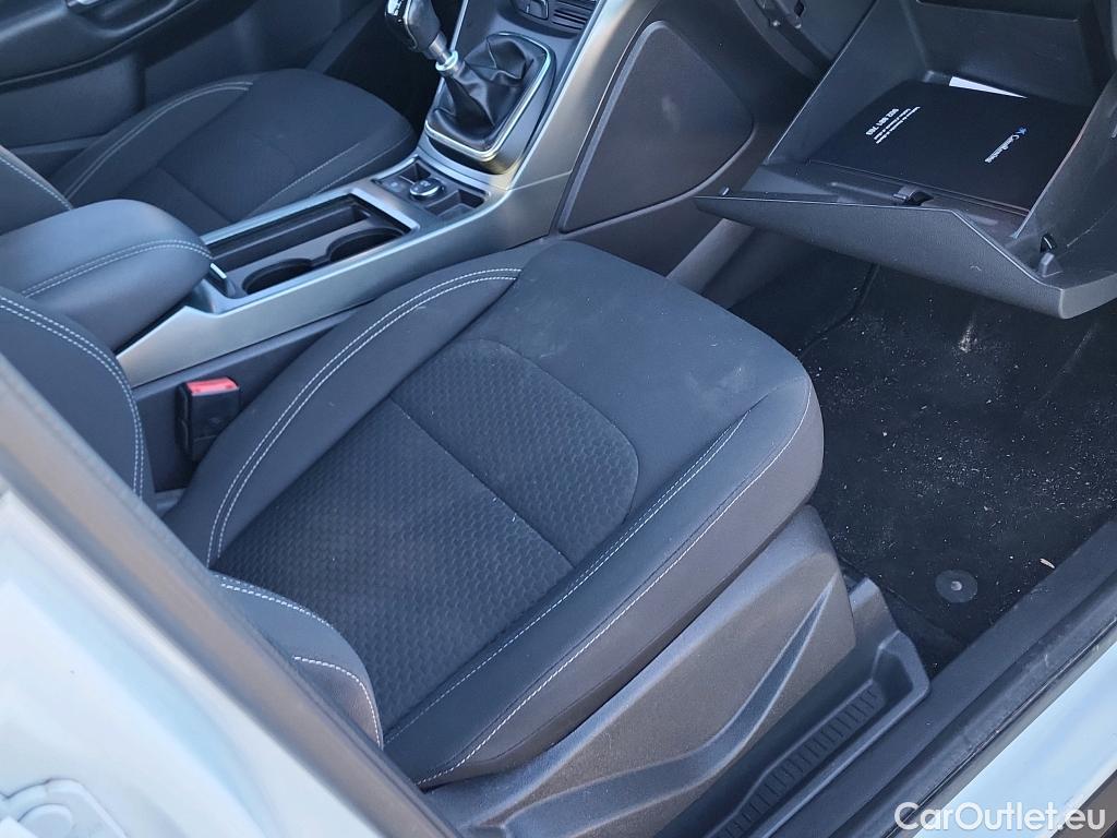  Ford  Kuga FORD  / 2016 / 5P / todoterreno 1.5 EcoBoost 88kW 4x2 Trend+ (CX) #40