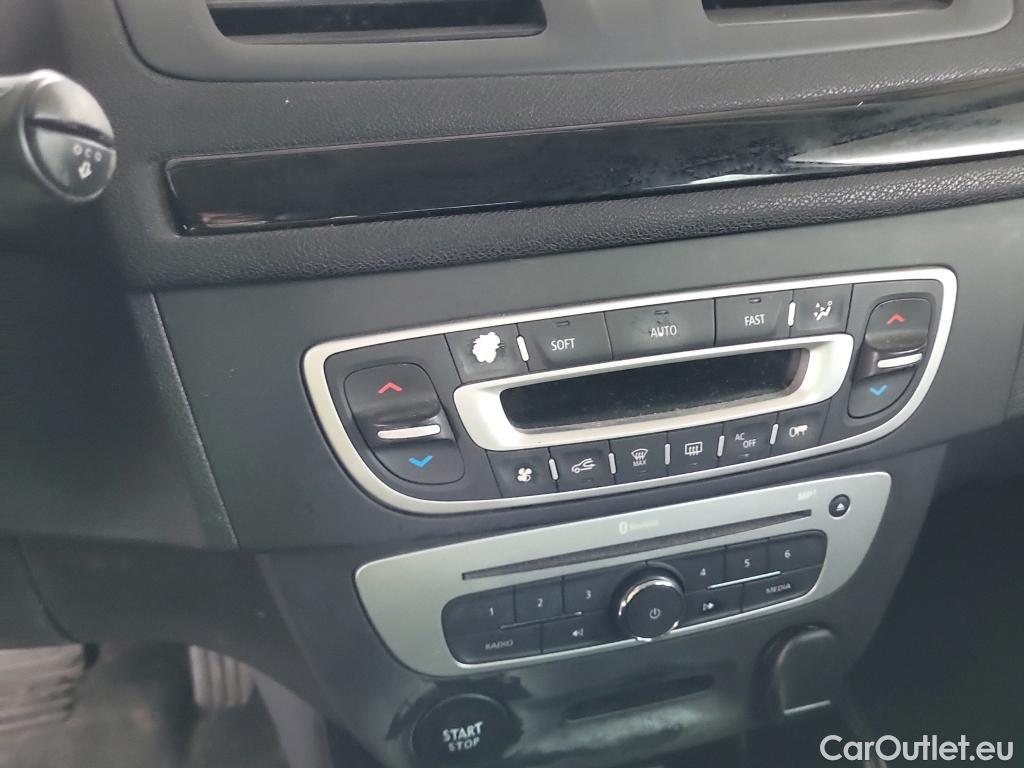  Renault  Megane RENAULT MÉGANE 5p 3G familiar Sp. Tou. Bose Energy dCi 130 S&S Euro 6 #35