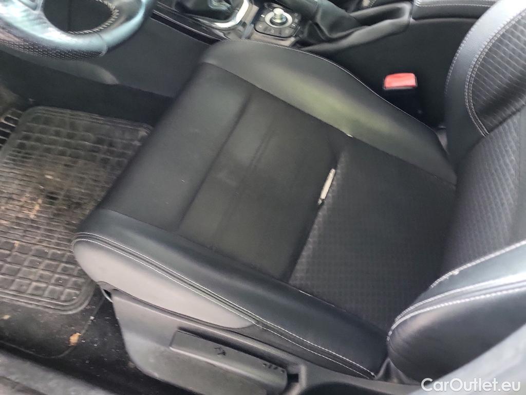  Renault  Megane RENAULT MÉGANE 5p 3G familiar Sp. Tou. Bose Energy dCi 130 S&S Euro 6 #13