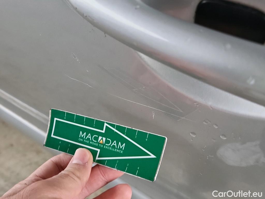  Renault  Megane RENAULT MÉGANE 5p 3G familiar Sp. Tou. Bose Energy dCi 130 S&S Euro 6 #47