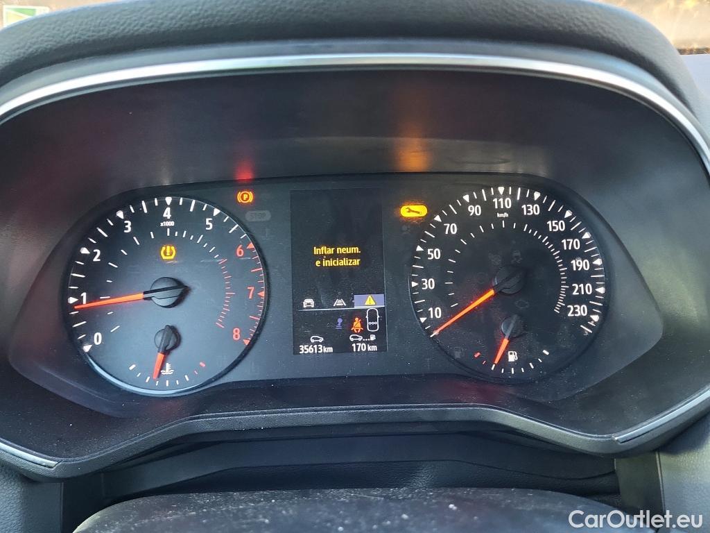  Renault  Clio RENAULT  / 2019 / 5P / berlina con portón Life SCe 49 kW (67CV) #24