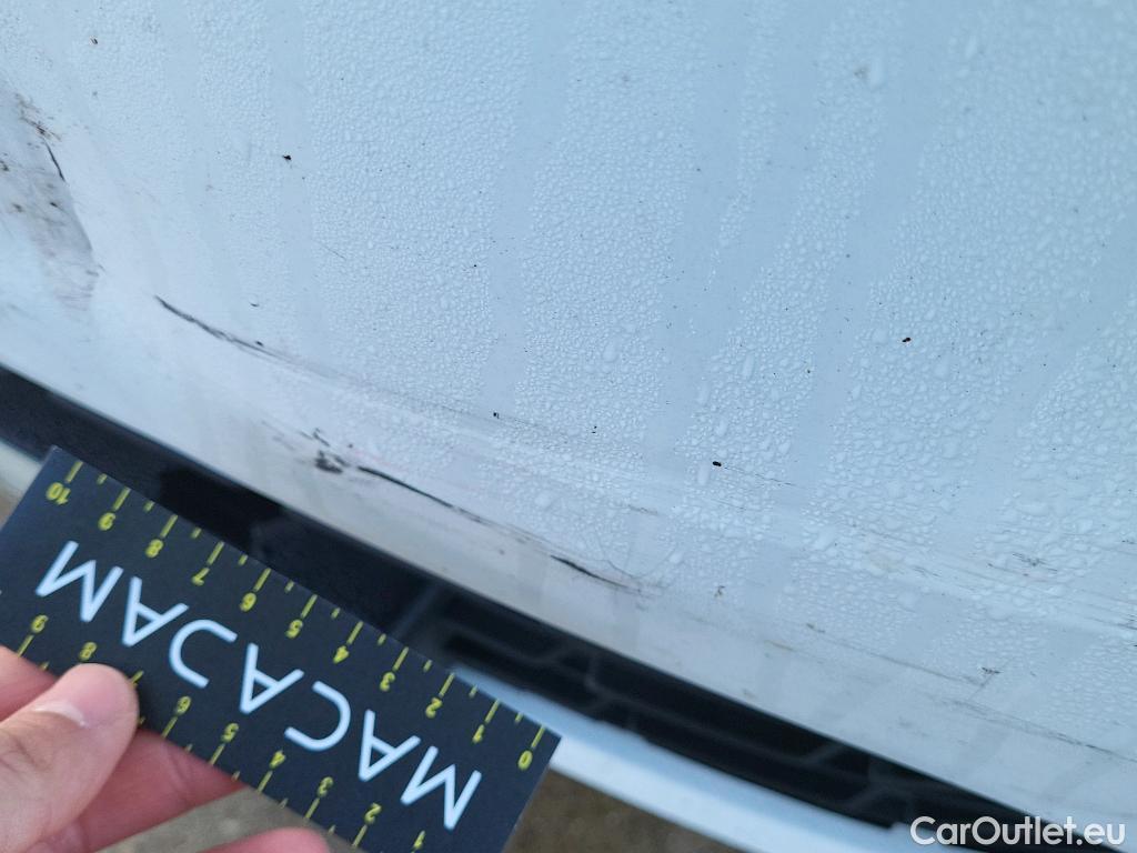  Renault  Clio RENAULT  / 2019 / 5P / berlina con portón Life SCe 49 kW (67CV) #12