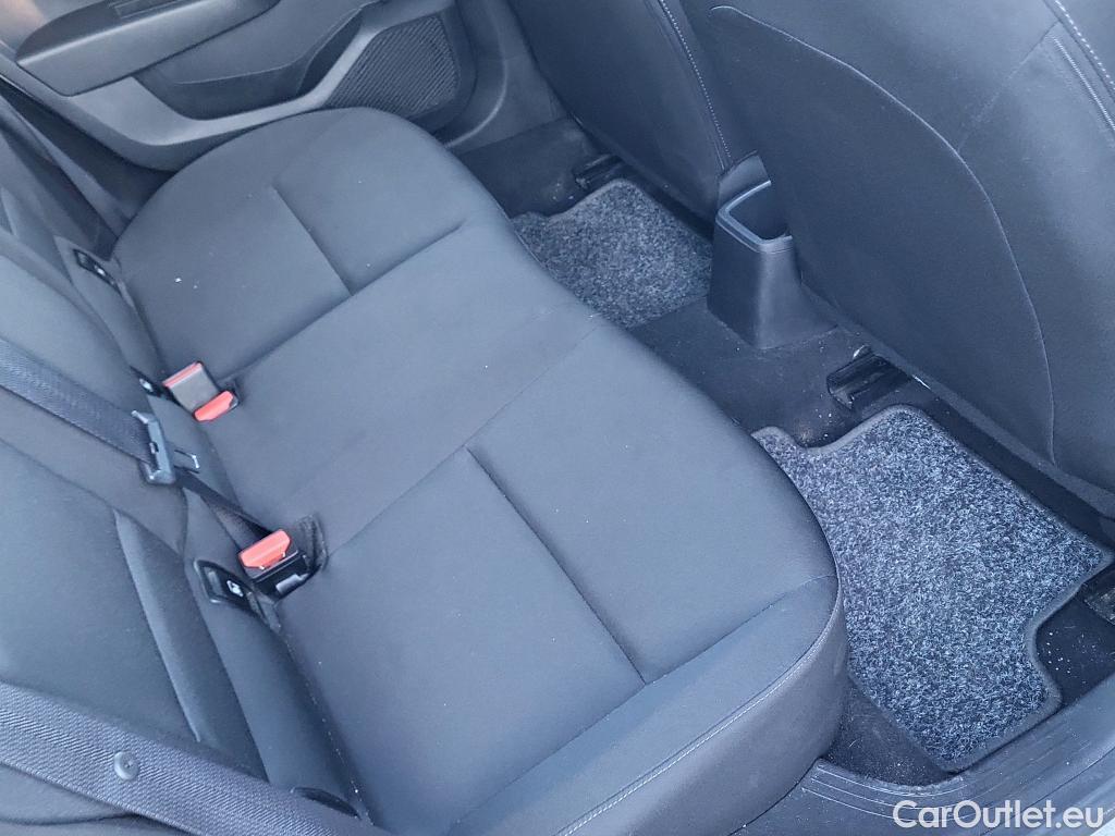  Renault  Clio RENAULT  / 2019 / 5P / berlina con portón Life SCe 49 kW (67CV) #22