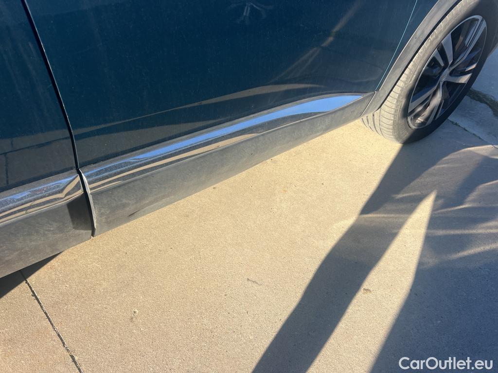  Peugeot  3008 PEUGEOT  / 2020 / 5P / todoterreno 1.5 BlueHDi 96kW S&S Allure Pack EAT8 #23