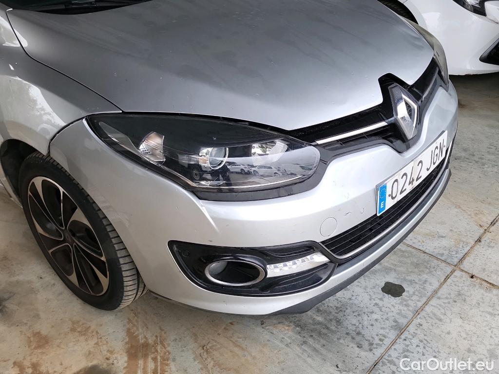  Renault  Megane RENAULT MÉGANE 5p 3G familiar Sp. Tou. Bose Energy dCi 130 S&S Euro 6 #20