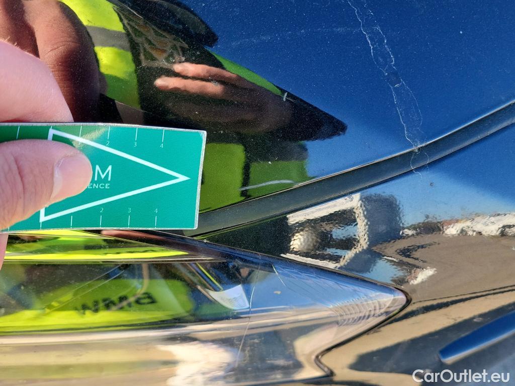  KIA  XCeed KIA  / 2022 / 5P / todoterreno 1.5 MHEV GT-line 118kW (160CV) DCT #4