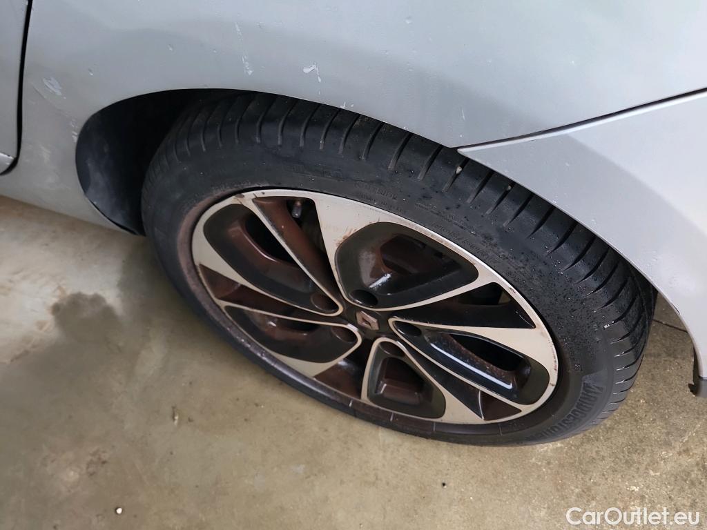  Renault  Megane RENAULT MÉGANE 5p 3G familiar Sp. Tou. Bose Energy dCi 130 S&S Euro 6 #9