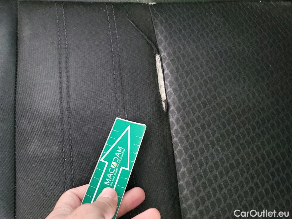  Renault  Megane RENAULT MÉGANE 5p 3G familiar Sp. Tou. Bose Energy dCi 130 S&S Euro 6 #14