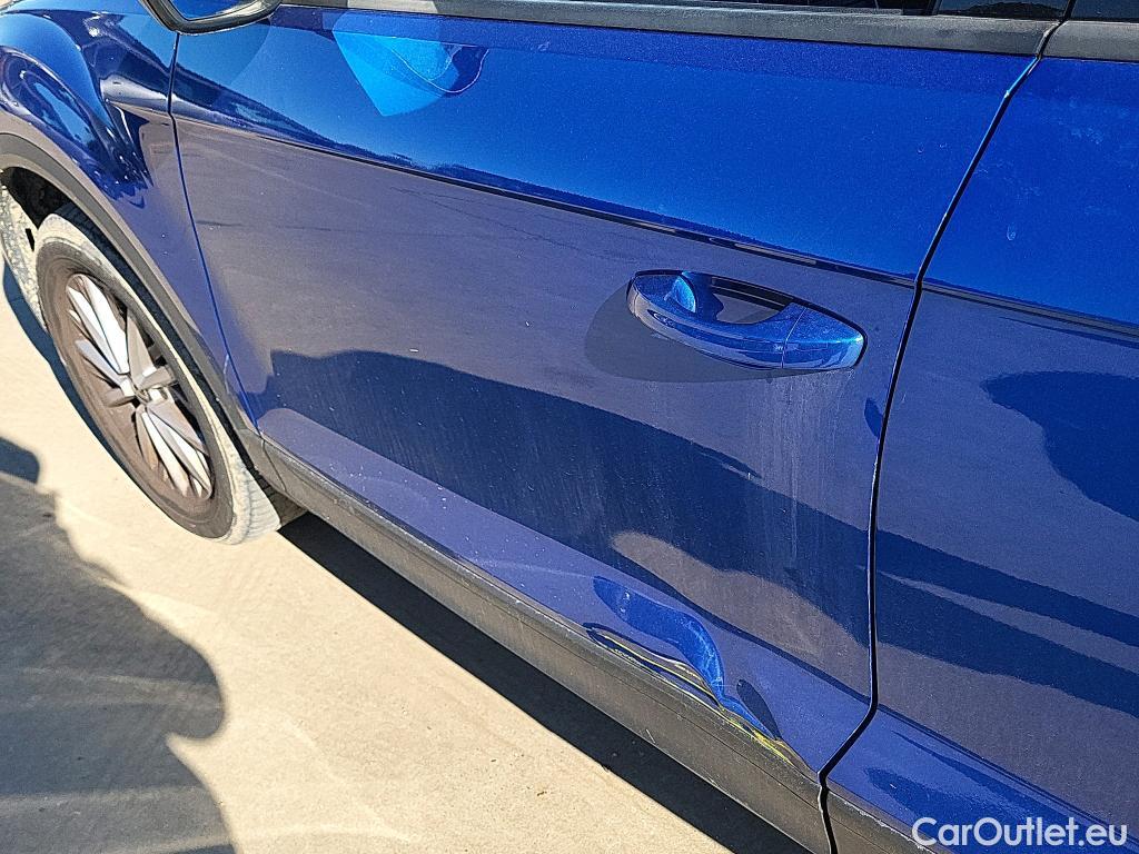  Volkswagen  T-ROC VOLKSWAGEN  / 2017 / 5P / todoterreno Edition 1.0 TSI 85kW (115CV) #3