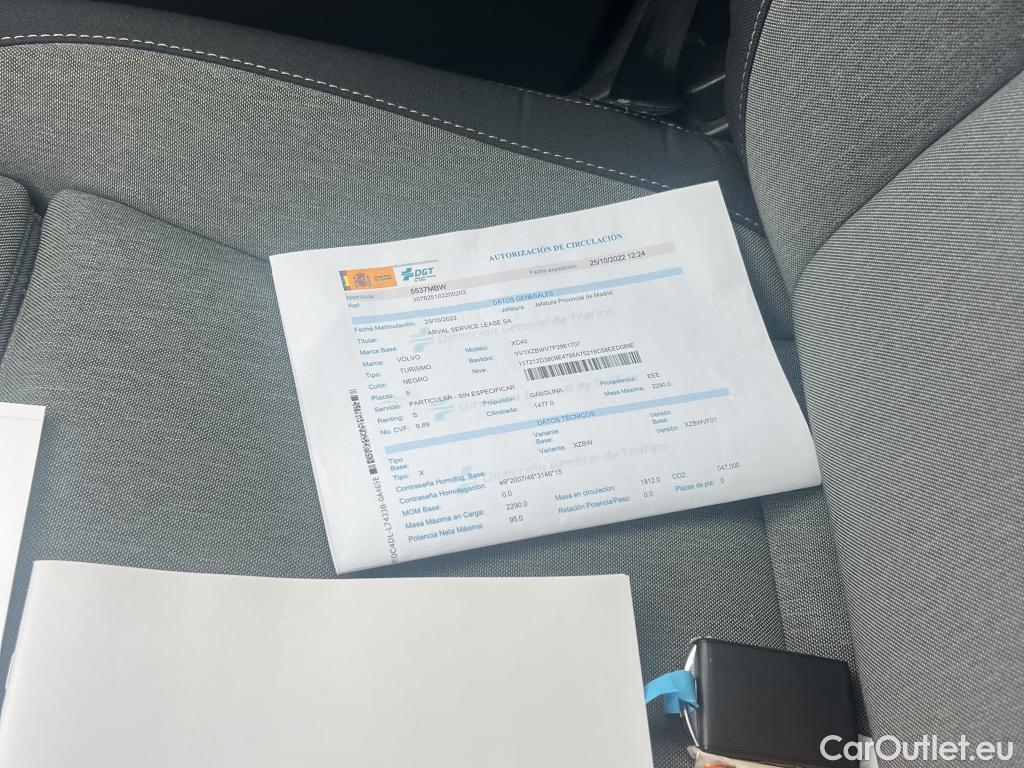  Volvo  XC 40 VOLVO XC40 / 2021 / 5P / todoterreno 1.5 T4 Twin Recharge Core Auto #13