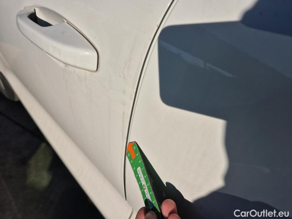  Volvo  XC 40 VOLVO XC40 / 2017 / 5P / todoterreno 1.5 T2 Momentum Pro Auto #8