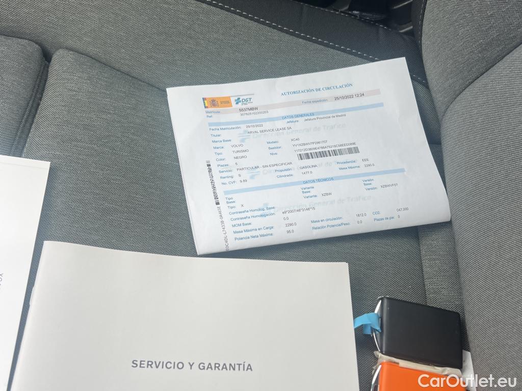  Volvo  XC 40 VOLVO XC40 / 2021 / 5P / todoterreno 1.5 T4 Twin Recharge Core Auto #14
