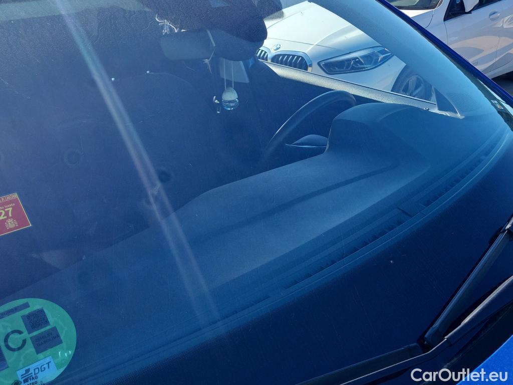  Volkswagen  T-ROC VOLKSWAGEN  / 2017 / 5P / todoterreno Edition 1.0 TSI 85kW (115CV) #1