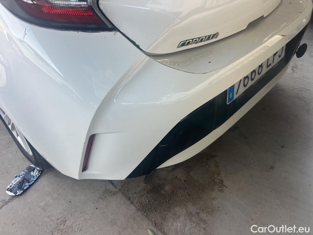  Toyota  Corolla TOYOTA  1.8 125H ACTIVE TECH E-CVT #23