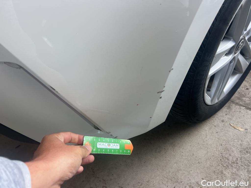  Toyota  Corolla TOYOTA  1.8 125H ACTIVE TECH E-CVT #21