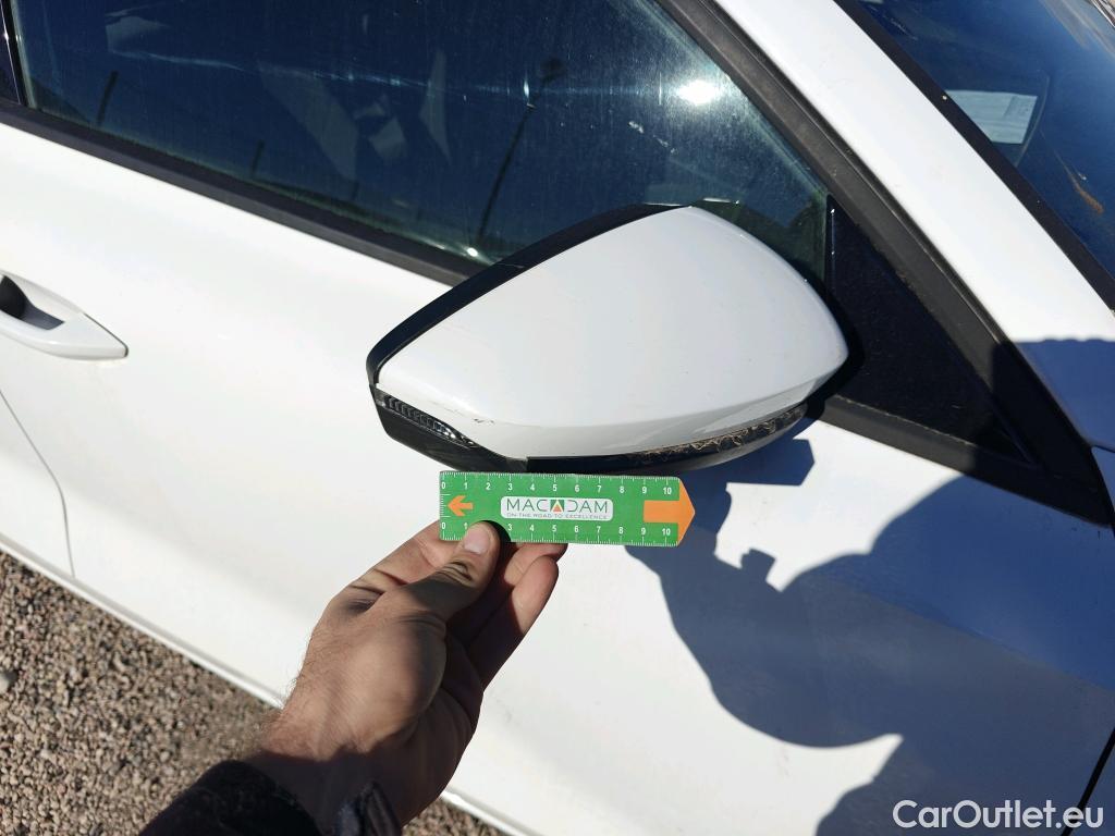  Audi  A3 AUDI  / 2020 / 5P / berlina con portón Sportback 30 TFSI 81kW (110CV) S tronic #51