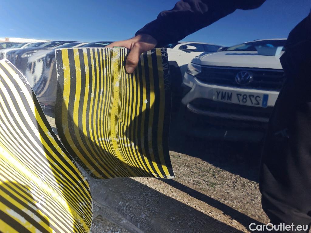  Bmw  Serie 3 BMW  / 2018 / 4P / sedán 320e #14