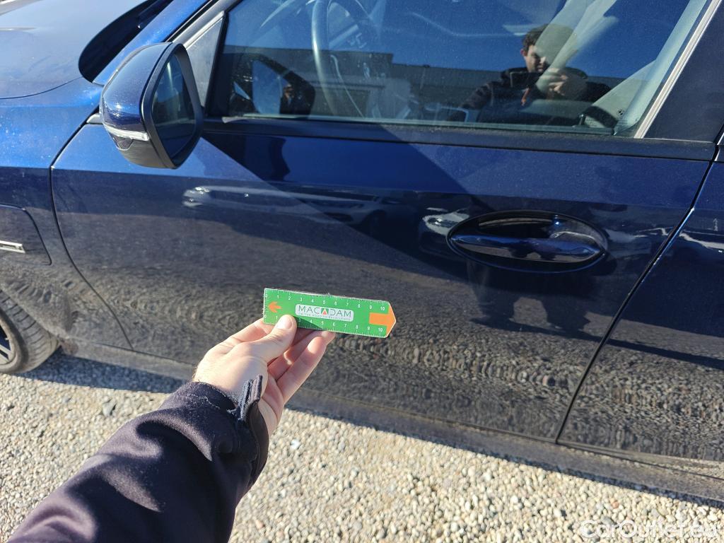  Bmw  Serie 3 BMW  / 2018 / 4P / sedán 320e #48