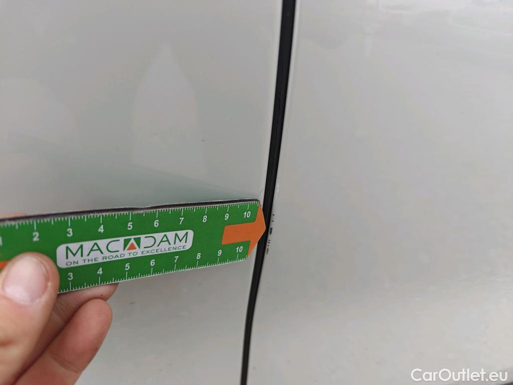  Bmw  X2 BMW  sDrive18i (CX) #28