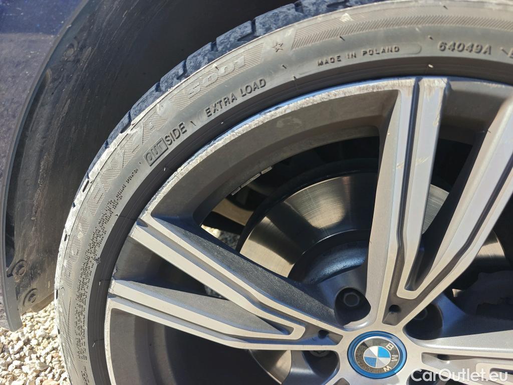  Bmw  Serie 3 BMW  / 2018 / 4P / sedán 320e #20