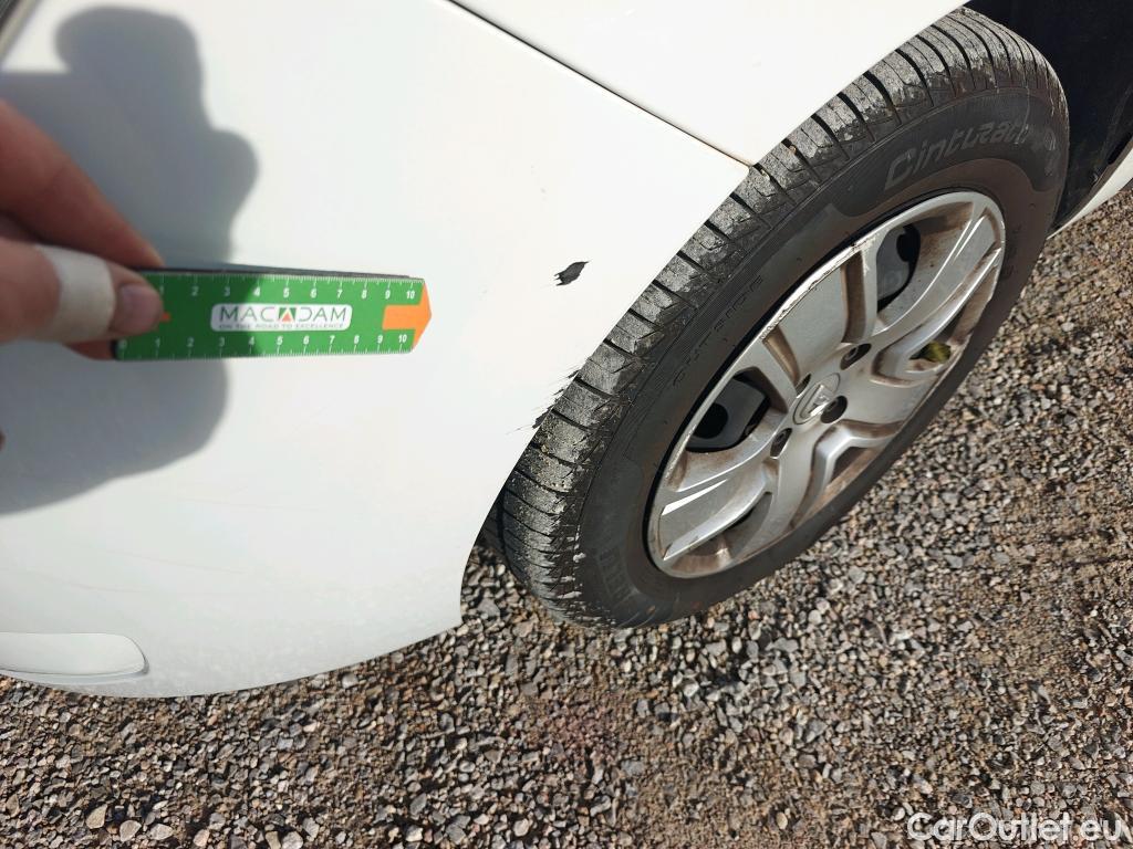  Dacia  Lodgy DACIA  / 2012 / 5P / monovolumen compacto Comfort Blue dCi 70kW (95CV) 7Pl - 18 #20