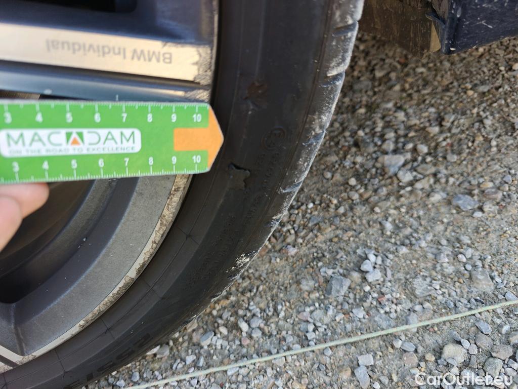  Bmw  Serie 3 BMW  / 2018 / 4P / sedán 320e #9