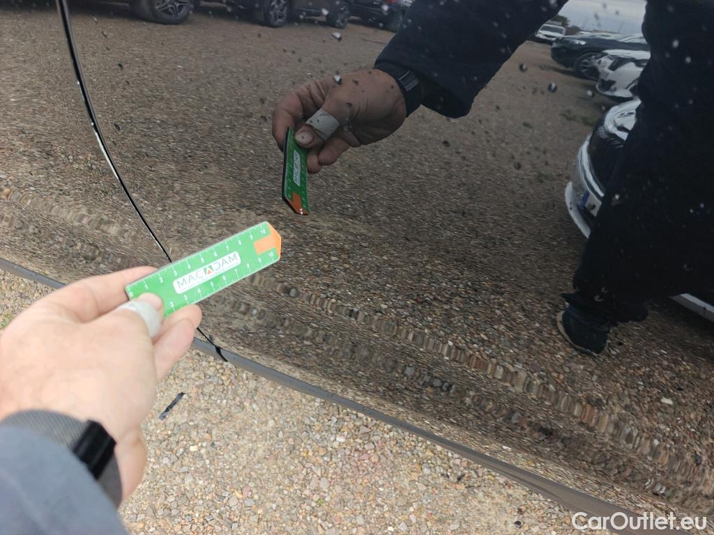  Bmw  X2 BMW  sDrive18i Impulse Steptronic Techo Solar #9