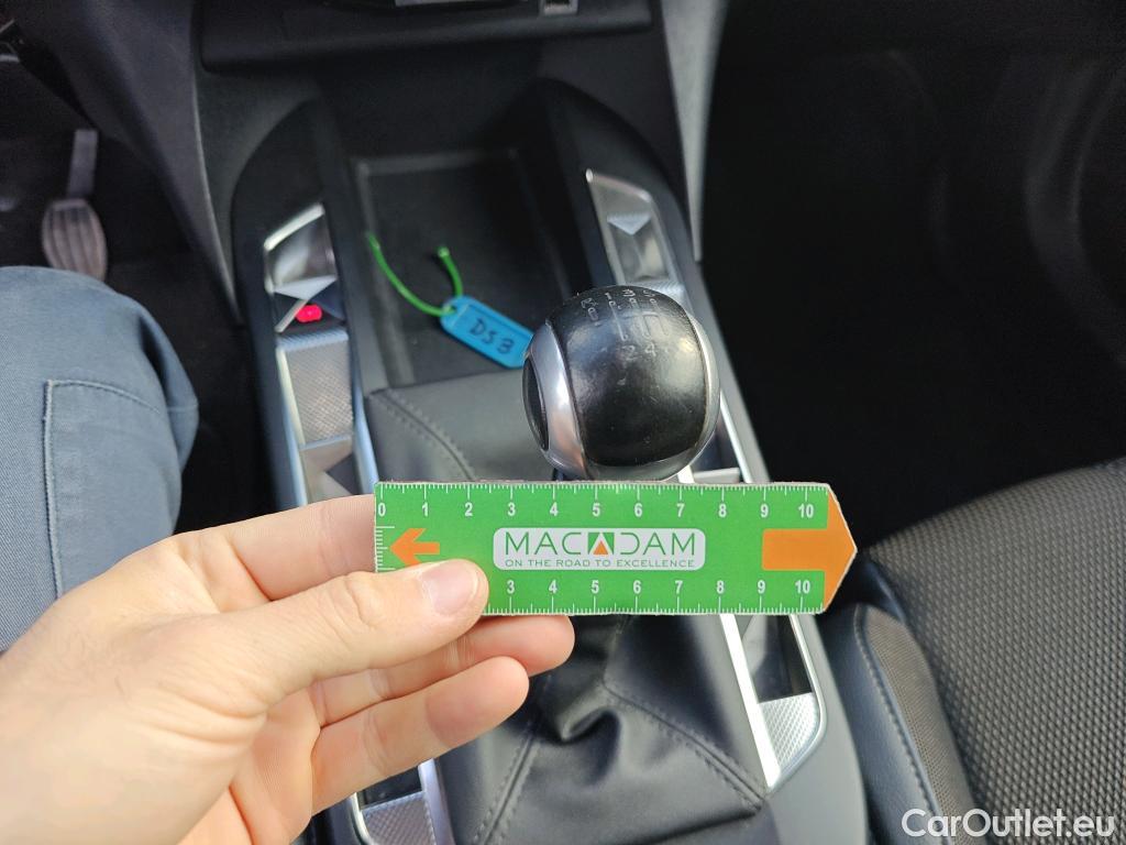  Citroen  DS3 DS DS 3 Crossback / 2018 / 5P / todoterreno PureTech 73 kW Manual SO CHIC #13