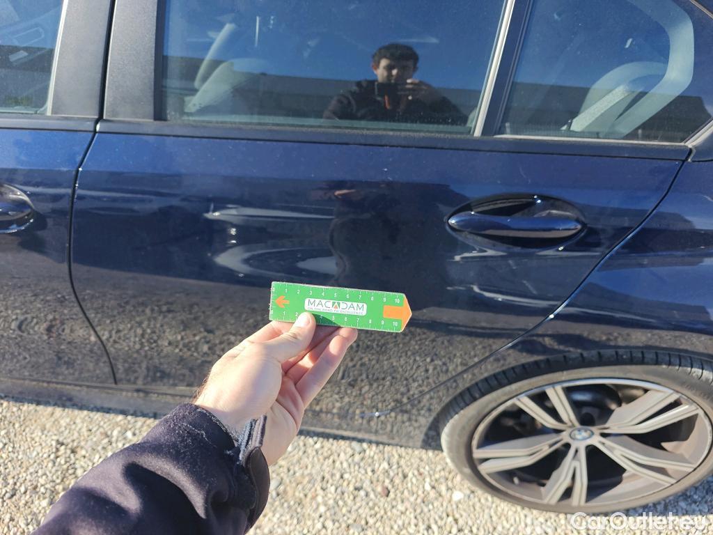  Bmw  Serie 3 BMW  / 2018 / 4P / sedán 320e #46