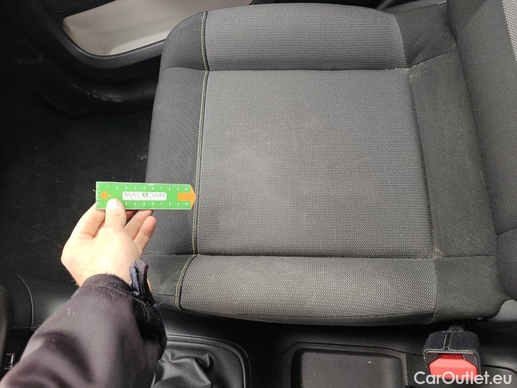  Citroen  C3 CITROEN  / 2020 / 5P / berlina con portón PureTech 60KW (83CV) FEEL #21