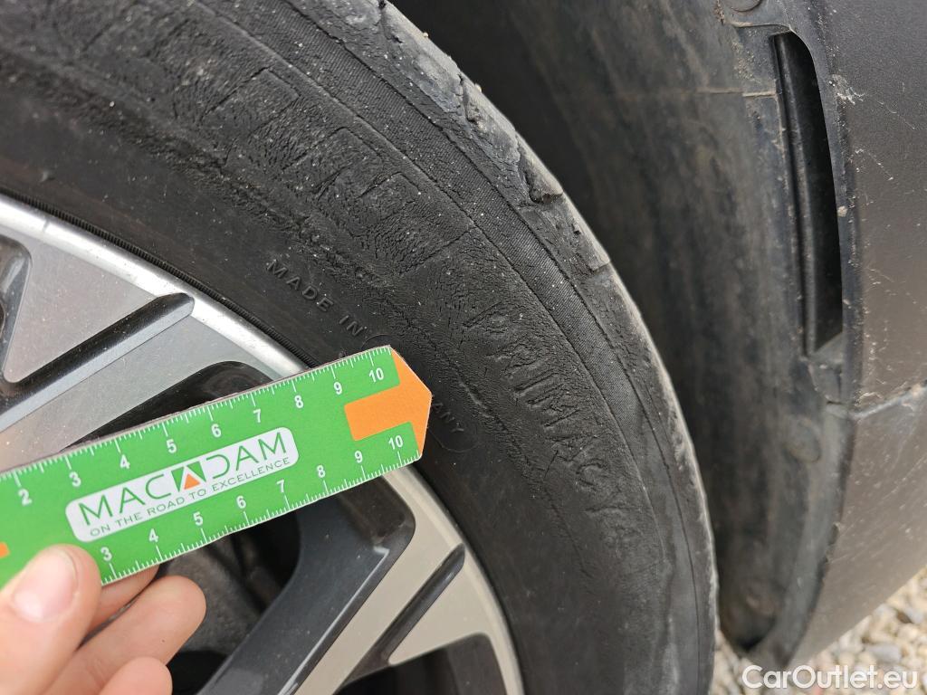  Bmw  X2 BMW  sDrive18i (CX) #16