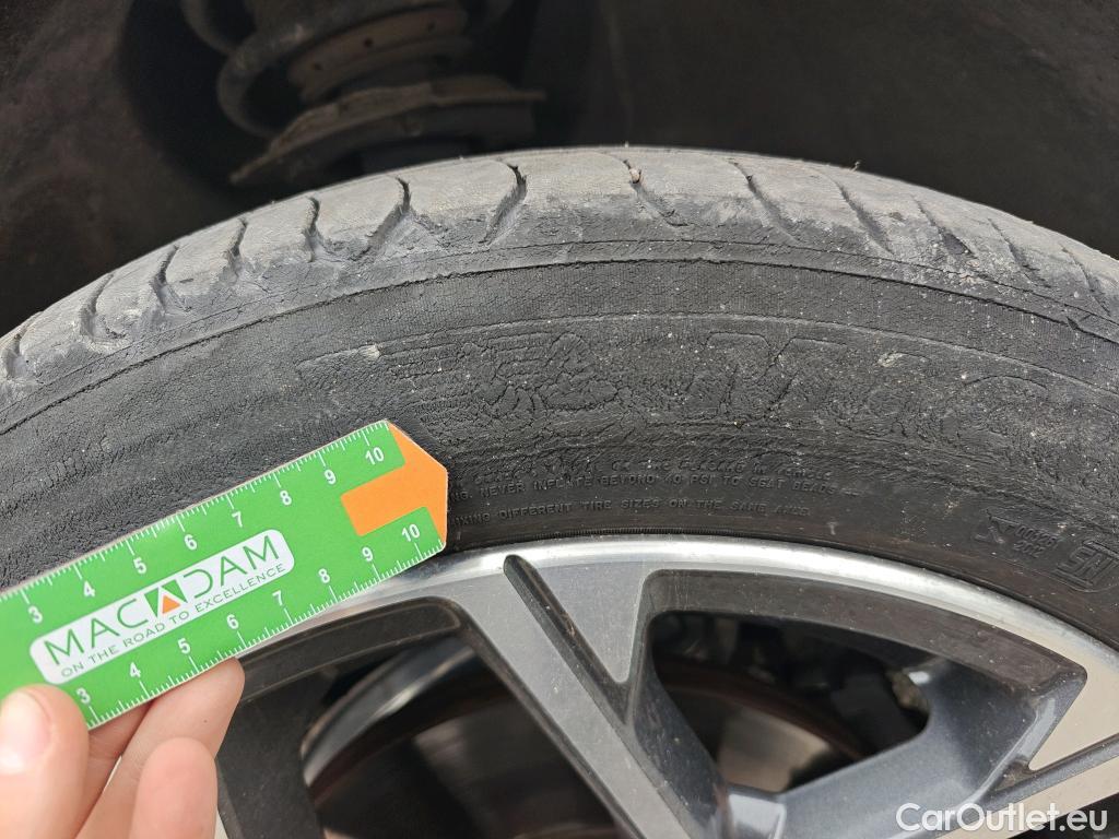  Bmw  X2 BMW  sDrive18i (CX) #15