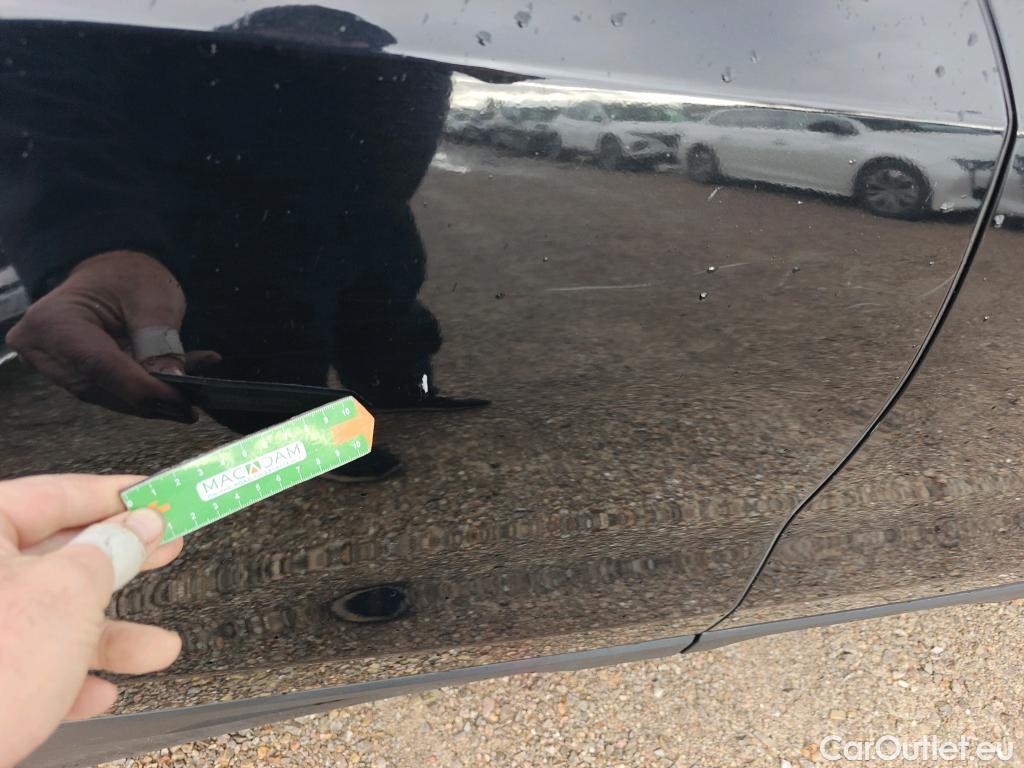  Bmw  X2 BMW  sDrive18i Impulse Steptronic Techo Solar #26