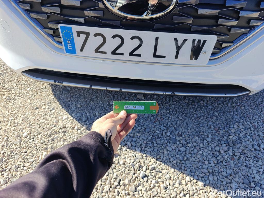  Hyundai   Ioniq HYUNDAI / 2019 / 5P / berlina con portón 1.6 GDI HEV Tecno DCT #18