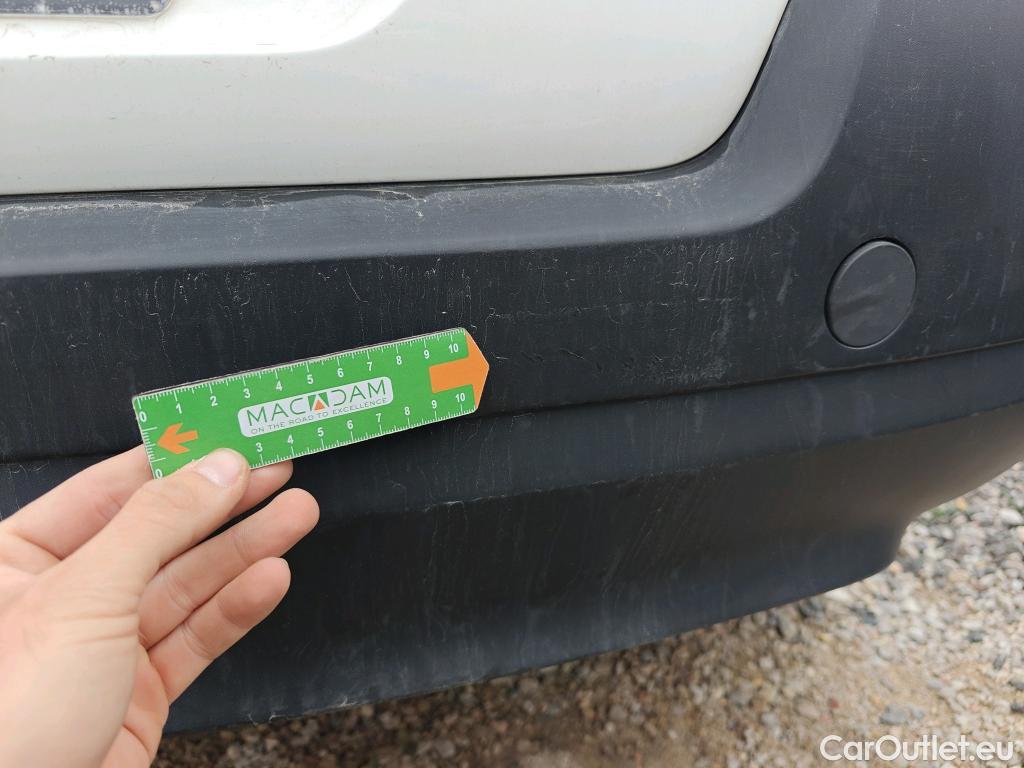  Citroen  C3 CITROEN  / 2020 / 5P / berlina con portón PureTech 60KW (83CV) FEEL #40