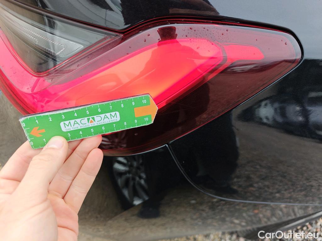  Bmw  Serie 3 BMW  / 2019 / 5P / familiar 318d Auto.Touring #30