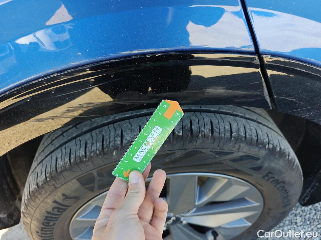  KIA  Sportage KIA  / 2022 / 5P / todoterreno 1.6 T-GDi HEV 171kW (230CV) GT-line 4X2 #36