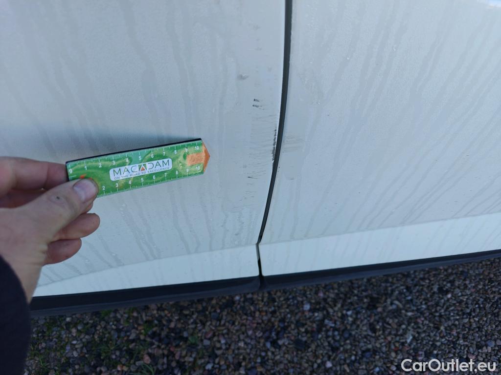  Nissan  Qashqai NISSAN  / 2021 / 5P / todoterreno DIG-T 116kW (158CV) mHEV Xtronic Acenta (AC2) #4