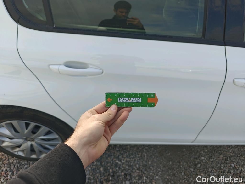  Peugeot  308 PEUGEOT  / 2017 / 5P / berlina con portón 5p Active BlueHDi 130 S&S #26