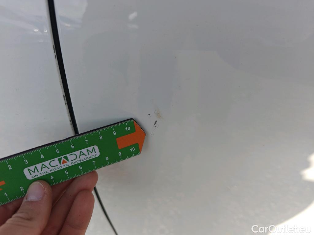  Peugeot  308 PEUGEOT  / 2017 / 5P / berlina con portón 5p Active BlueHDi 130 S&S #38