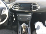  Peugeot  308 PEUGEOT  / 2017 / 5P / berlina con portón 5p Active BlueHDi 130 S&S #13