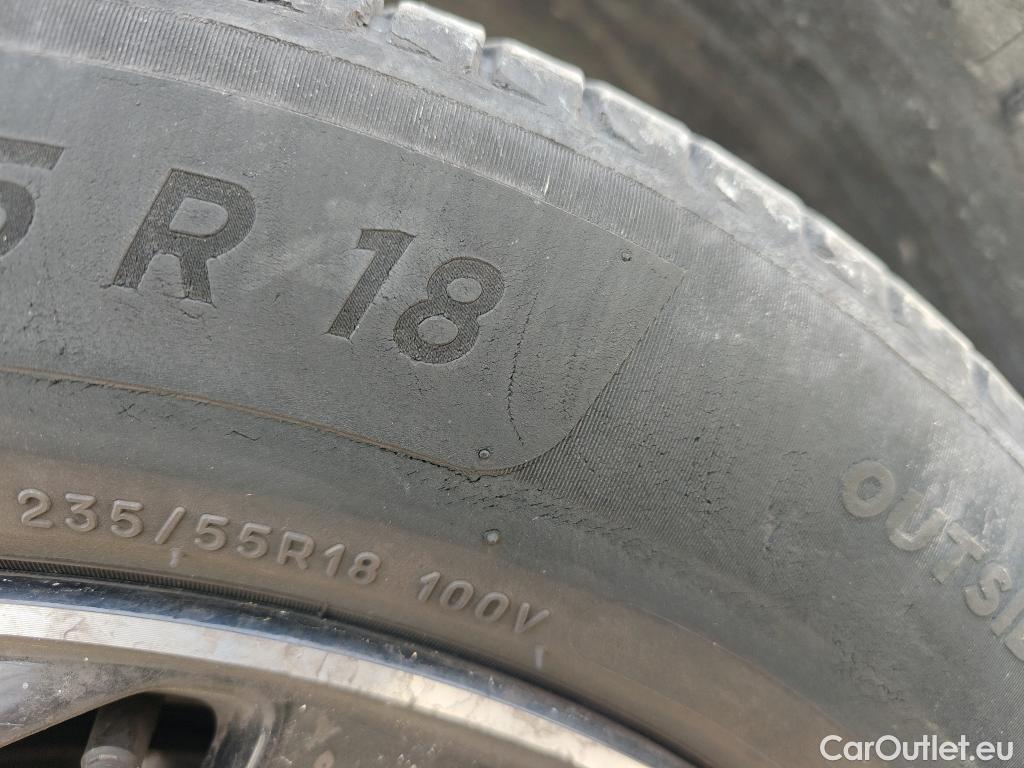  Volvo  XC 40 VOLVO XC40 / 2017 / 5P / todoterreno 1.5 T5 Twin Recharge Inscription Ex Auto #2