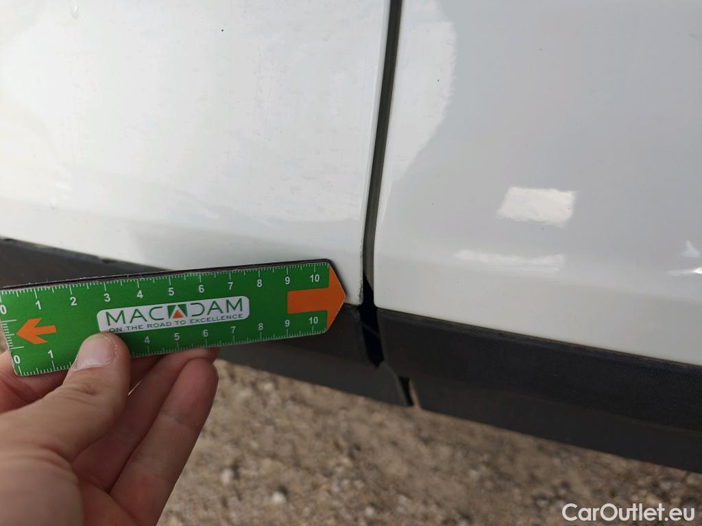  Volvo  XC 40 VOLVO XC40 / 2017 / 5P / todoterreno 1.5 T5 Twin Recharge Inscription Ex Auto #9