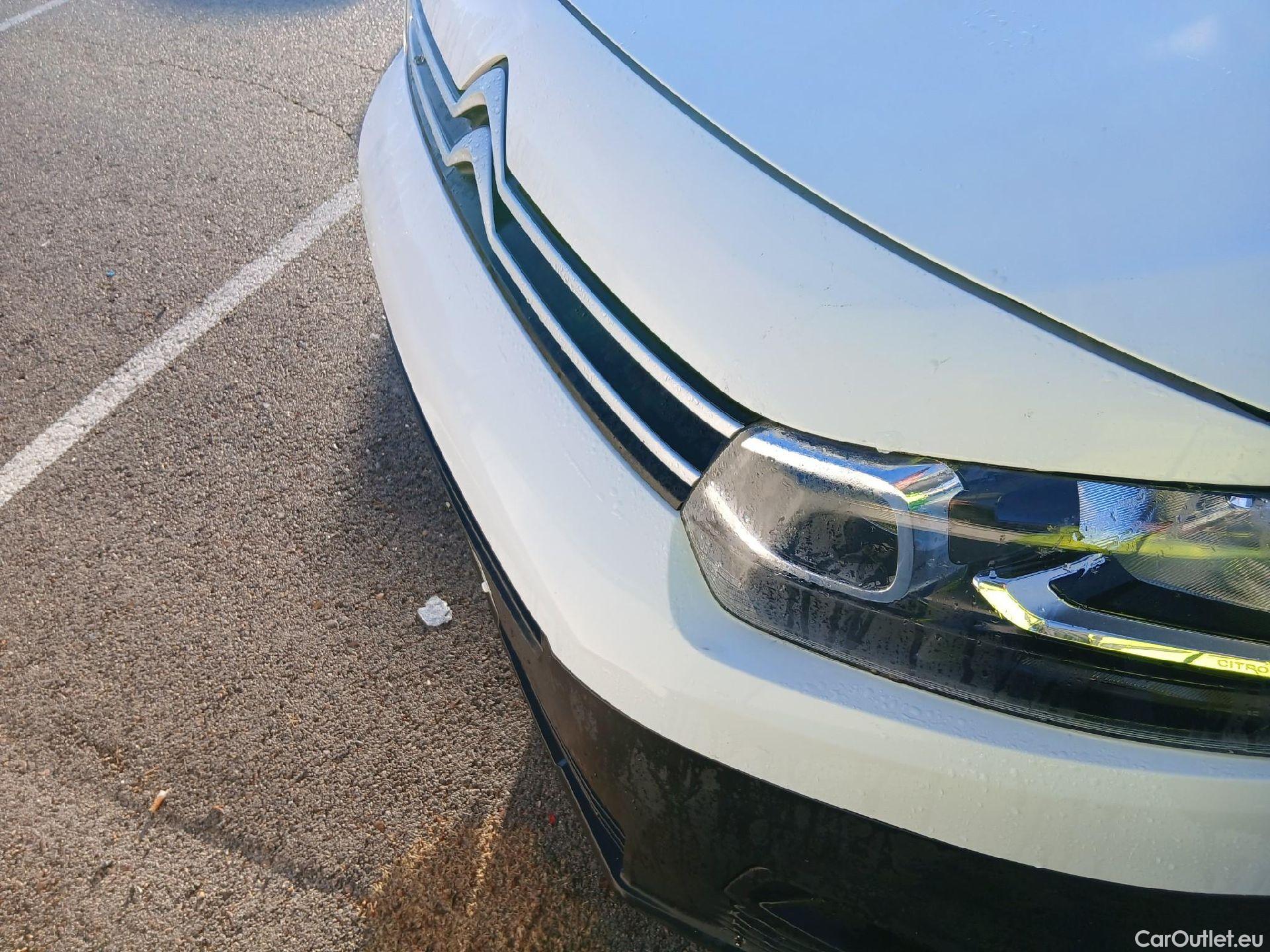  Citroen  Berlingo CITROEN  / 2018 / 4P / monovolumen compacto Talla M BlueHDi 100 S&S LIVE PACK #5