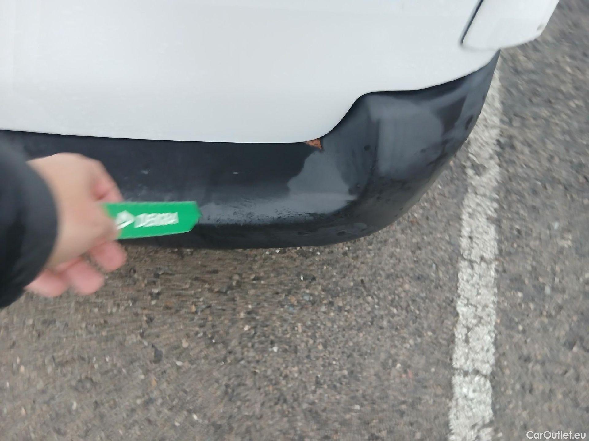  Citroen  Jumpy CITROEN  / 2016 / 4P / furgón Talla M BlueHDi 120 S&S 6v Club (CA) #18