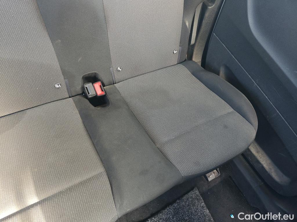  Citroen  Berlingo CITROEN  / 2018 / 4P / monovolumen compacto Talla M BlueHDi 100 S&S LIVE #94