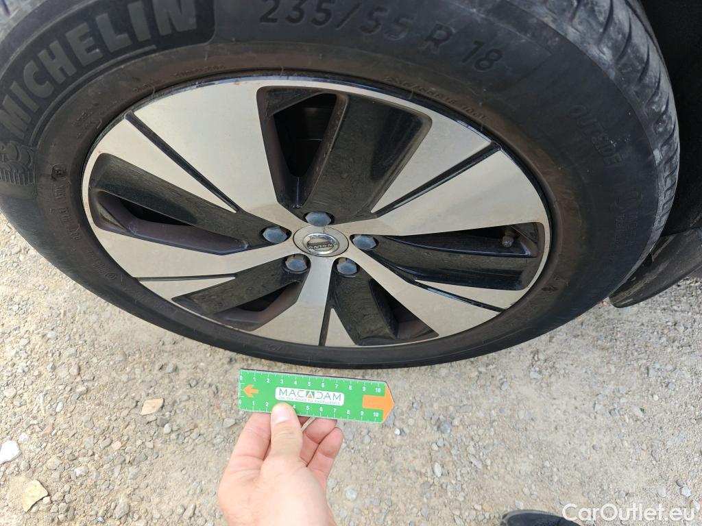  Volvo  XC 40 VOLVO XC40 / 2017 / 5P / todoterreno 1.5 T5 Twin Recharge Inscription Ex Auto #31